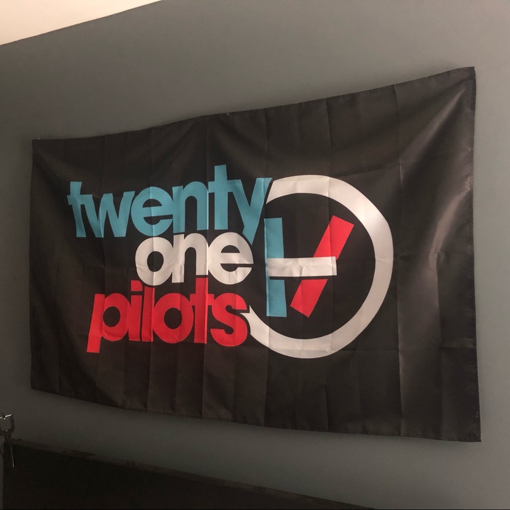 Twenty One Pilots Classic Logo Tapestry Flag
